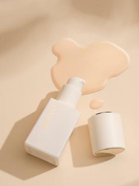 兰瑟绒光K氧粉底液