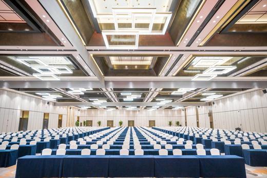 【聚会专享】【周末限量不加价】苏州新区| 苏州龙之梦大酒店聚会套餐，399元/单人2晚起，2人起订，无柱殿堂，年度盛宴 商品图4