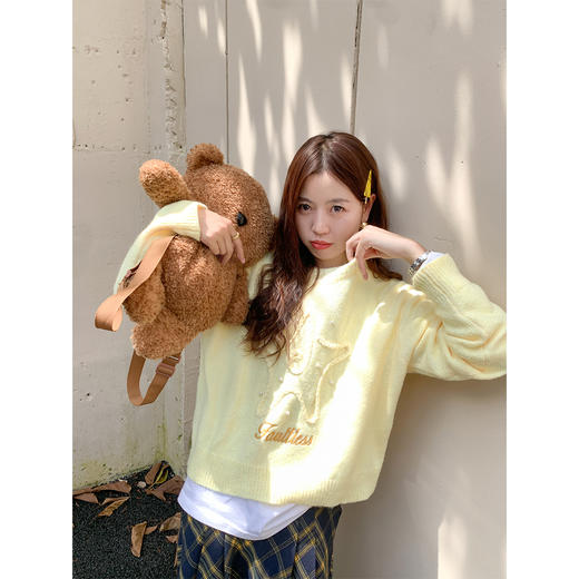 <曾小咸推荐>现货秒杀 ！微信超特价！星星字母刺绣毛衣 日常169.99 立减80 秒杀89.99！！韩系格纹半身裙  秒杀89.99！！ 商品图1