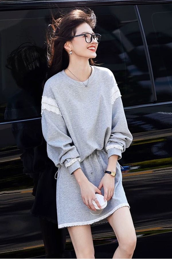 HAYES 撞色蕾丝拼接运动休闲抽绳短裙套装 22110