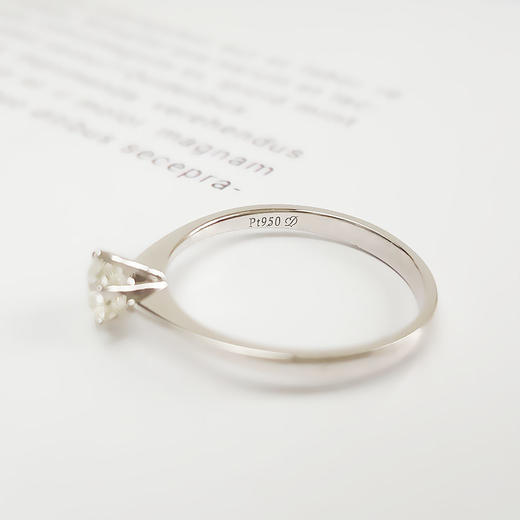 PT950铂金经典简约六爪款0.370克拉钻石戒指14号（戒圈可改）170126NJS09 商品图5
