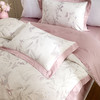 多喜爱 60S全棉缎纹四件套 雾屿/蔓时/疏影花信【三方拼框+花边】【芬纳诺抗菌】【礼盒包装】 透气舒爽 柔软亲肤 光泽细腻 商品缩略图5