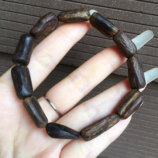 【青山特惠】沉水 文莱沉香 随型野生老料手串 11.6g 18*10mm c7 商品图1
