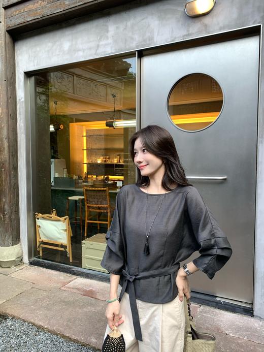 【冰蓝珠光】醋酸亚麻设计款显瘦收腰七分袖宽松百搭休闲上衣 商品图3