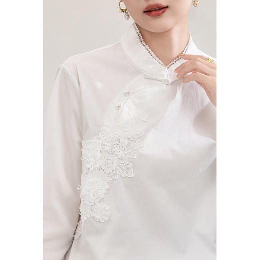 「高货wl」全新升级【铂金会员330/天猫449/差价119】(00706)洛诗琳2026春季新款气质天丝棉立体手工刺绣花改良旗袍式国风衬衫 商品图0