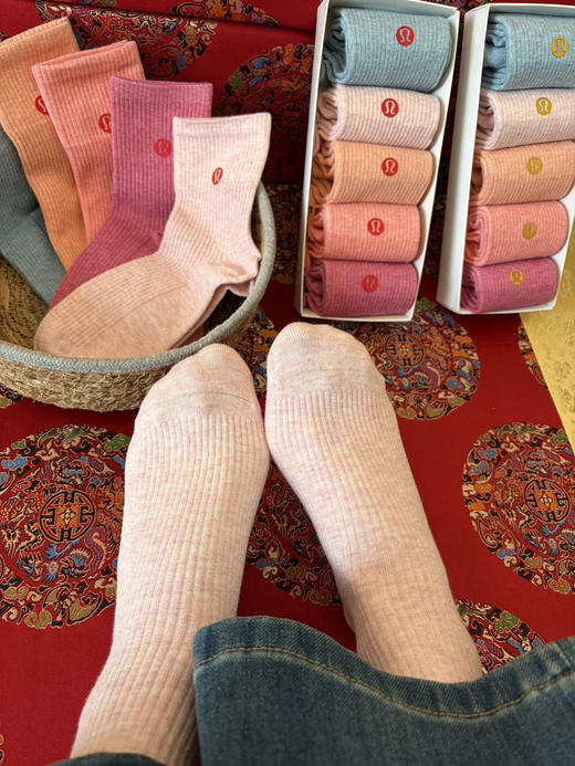 lu家坑条棉花软糯新年礼盒袜 商品图0