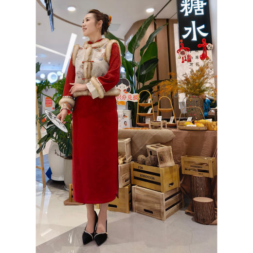 经典鲨2026年春季专柜新品气质尖头水钻一脚蹬6cm细高跟鞋女KW87-617011 商品图2