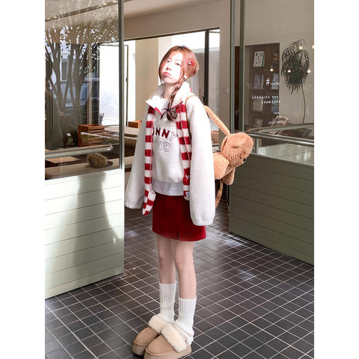 <曾小咸推荐>现货秒杀 ！微信超特价！字母刺绣羊羔毛卫衣 日常179.99 立减90 秒杀89.99！！ 商品图4