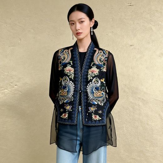 Famecoco范可儿秋款新中式马夹FAD6CA221 商品图0