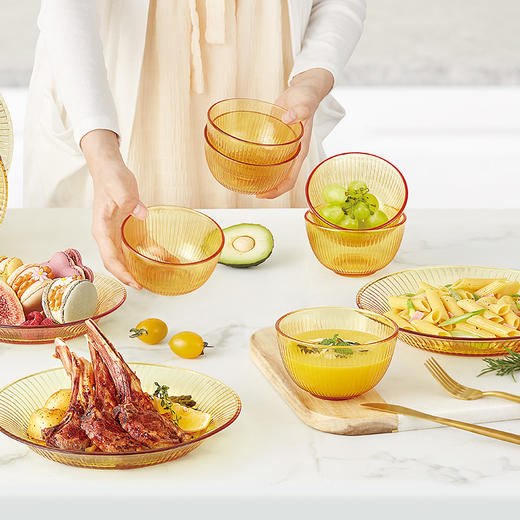 康宁晶彩生活16件组（3.5L晶彩深锅+晶尊饭碗8+小盘2+大盘2+硅胶3件套） 商品图4