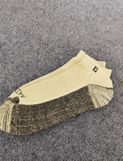 原单正品FJ prodry 男士高尔夫袜子 毛巾底 排汗毛巾底 吸汗 防臭
均码39-45，五双一组 商品图1