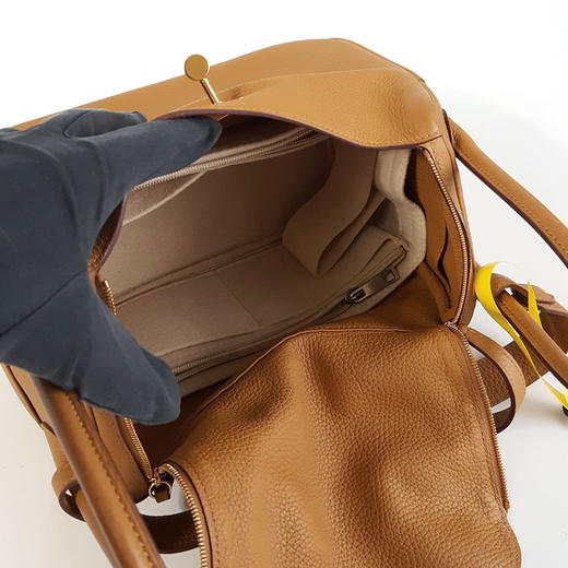 【95新】Hermes爱马仕饼干色金扣Lindy 26手提单肩包女士  240126JJ05 商品图7