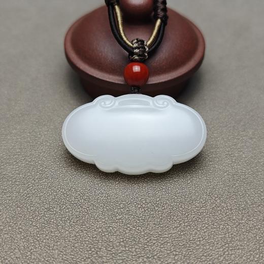 精品！新疆和田玉且末料羊脂玉大气如意平安锁 126-4 商品图0