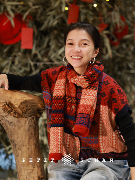 Petit Schan小闪 CLO#1032 Family photo 全家福 绵羊毛拼色新年款百家马甲 商品图0