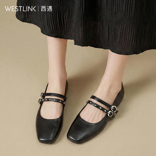 西遇玛丽珍鞋女2026春季新款法式一字带平底浅口单鞋通勤小皮鞋V0166217 商品图1