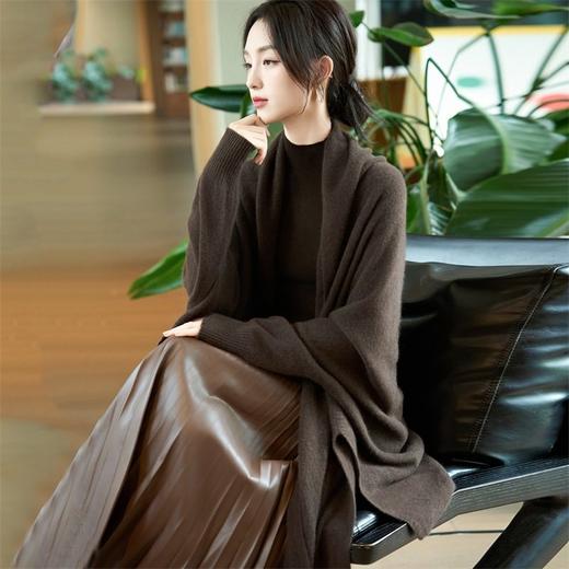 「自」全新升级【铂金会员247/天猫329/差价82】(22945)洛诗琳气质超细纯羊毛流苏时尚保暖外搭针织大披肩 商品图3