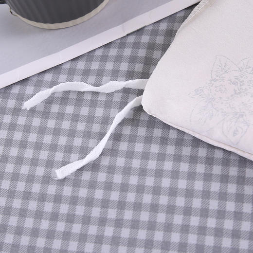 花漾年华抗菌四件套【悠梦嘉居花漾年华抗菌四件套，活性印花套件双人四件套200*230 1.5/1.8床通用时尚活性抗菌】 商品图7