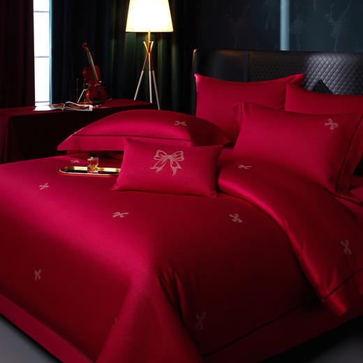 多喜爱 喜玫瑰 80S厚织提花八件套 欢愉于心【B面60S新绒棉】【拉杆箱包装】【蝴蝶结刺绣】【双层拼框工艺】【镂空花边】手感细腻 织物柔软 商品图10