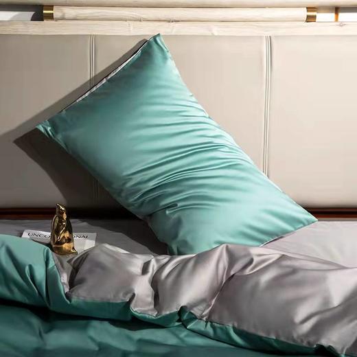 云柔素雅四件套【悠梦嘉居云柔素雅四件套床上用品印花套件双人200*230四件套1.5/1.8床通用纯色风，时尚简约，舒适柔软，紫/绿/粉】 商品图8