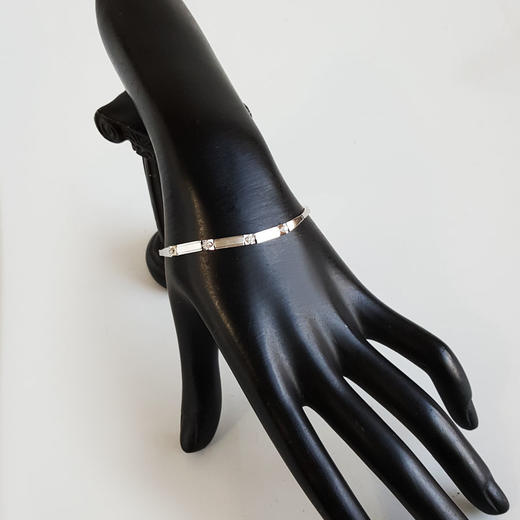 AU750白金经典简约群镶款0.220克拉钻石手链16CM（皆取最大值）030126TJ05 商品图6