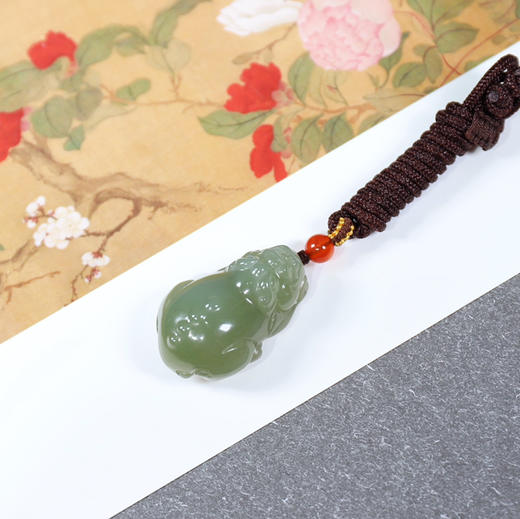和田玉【貔貅】吊坠 商品图6