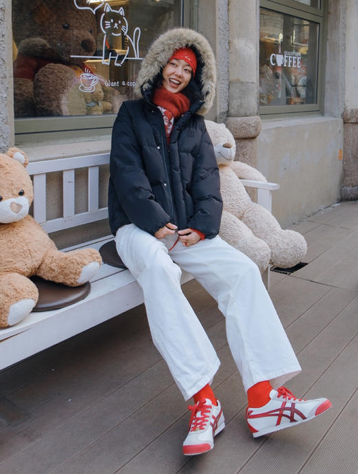 点此购买 亚瑟士鬼冢虎MEXICO 66马年限定男女款休闲鞋 98 340373 商品图3