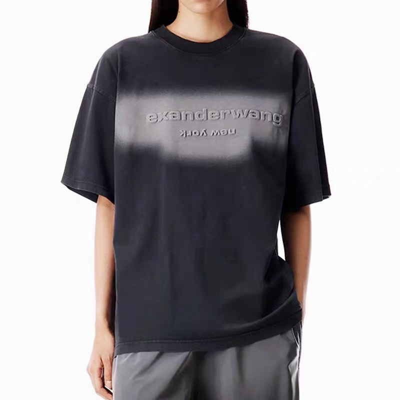 AW大王@lexander 26ss早春高级立体压花涂层反光T恤，男女款圆领短袖