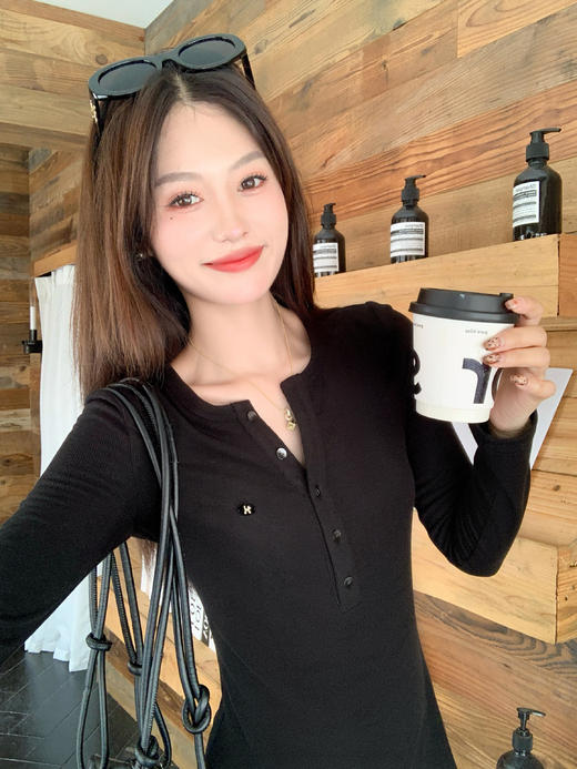 <曾小咸推荐>现货秒杀 ！微信超特价！半开领收腰连衣裙 日常159.99 立减70 秒杀89.99！！ 夹棉毛呢外套 秒杀169.99！！ 商品图10