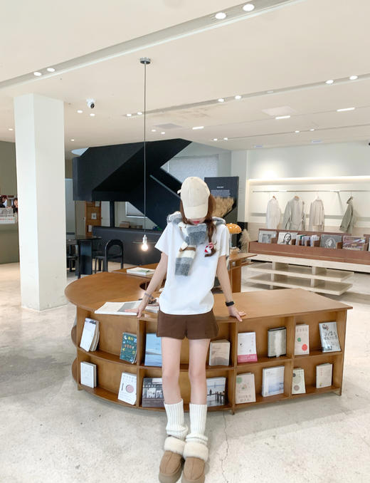 <曾小咸推荐>现货秒杀 ！微信超特价！撞色条纹毛衣开衫 日常199.99 立减110 秒杀89.99！！ 商品图11