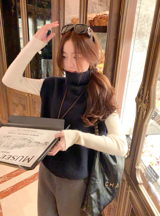 <曾小咸推荐>3.21现货秒杀 ！微信超特价！毛毛马甲 日常239.99 立减140 秒杀99.99！！7分直筒裤 秒杀89.99！！拼布毛衣  秒杀129.99！无袖毛衣 秒杀59.99！！ 商品图6