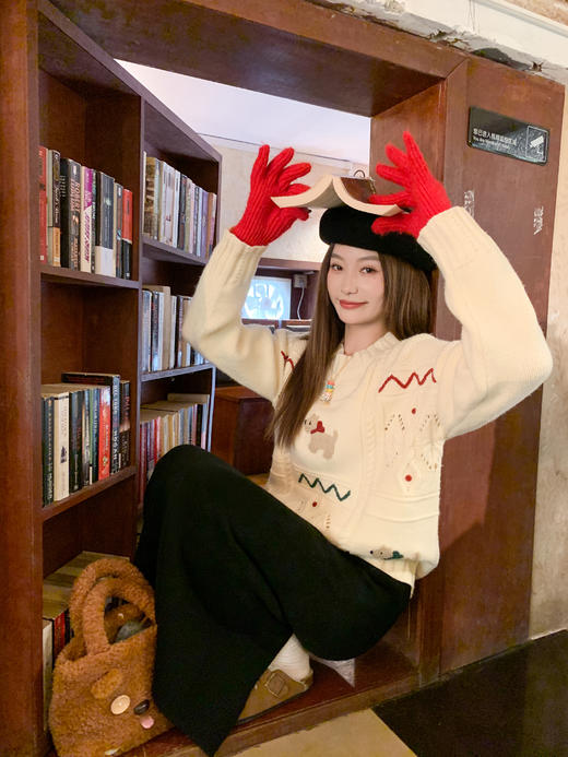 <曾小咸推荐>现货秒杀 ！微信超特价！韩系小狗刺绣毛衣 日常229.99 立减130 秒杀99.99！！ 商品图7