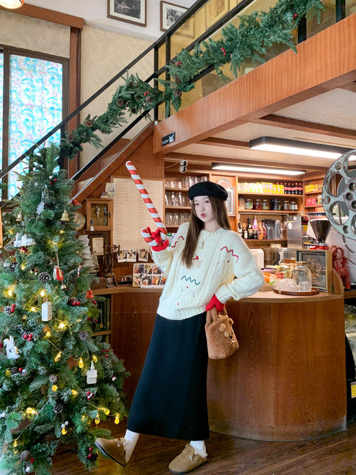 <曾小咸推荐>现货秒杀 ！微信超特价！韩系小狗刺绣毛衣 日常229.99 立减130 秒杀99.99！！ 商品图6