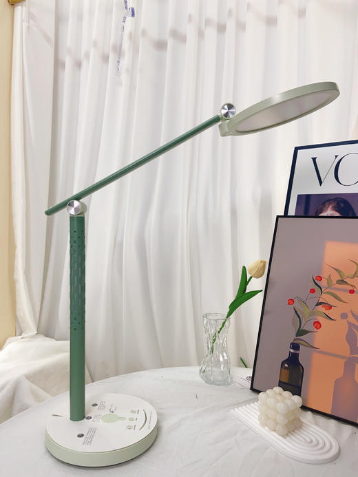 👉抄底清仓！原价499冠雅同厂护眼灯，【优卡丹智能语音全光谱护眼台灯】👏不只是灯，更是孩子的“学习光伴侣”。 开学爆福利，品牌直发，🔥 正品❗  商品图6