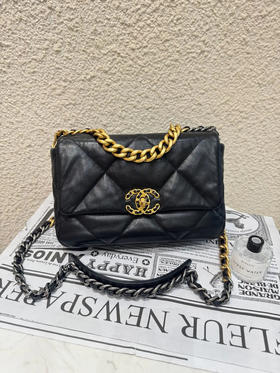 CHANEL 小号 黑金 山羊皮 19bag 斜挎包