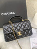 Chanel 24A CF 大mini 羊皮 黑金 手提款 斜挎包 商品缩略图0