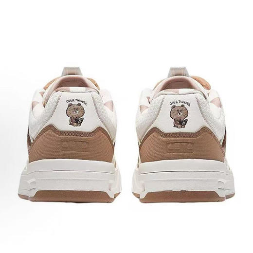 安踏骜杰丨厚底增高女板鞋冬季新款百搭时尚运动休闲鞋122618043 商品图5