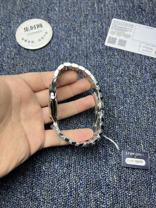 浪琴名匠系列3点历蓝盘条丁面 超薄男士腕表
机芯：搭载2892改L888.5 商品图4