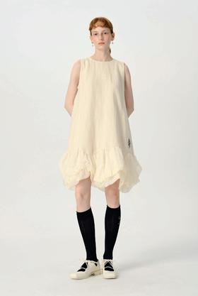 Renlisu 26SS 米白色丝棉麻刺绣A型云朵连衣裙