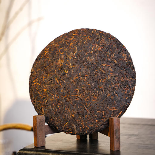 喝一口就能爱上的熟茶，甜润陈香的冰岛熟茶，2016年发酵，2017年压制，高性价比口粮熟茶357g/饼 商品图2