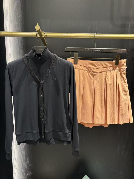 St家早秋新款女士两件套上衣来啦！🇰🇷贸易订单❗️穿起来也舒服！！还热的时候单穿无袖衫或秋天乍凉两件搭配一起穿都正正好！休闲随意！上身真好看！！设计新颖既精神！ 商品图0