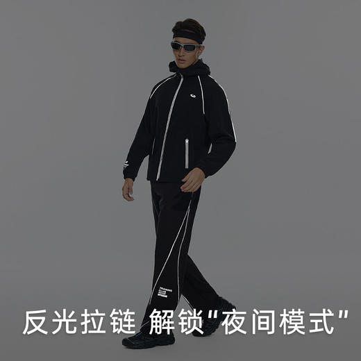 OMG运动 【防泼水】跑步外套男户外春秋季连帽夹克防风休闲软壳 商品图1