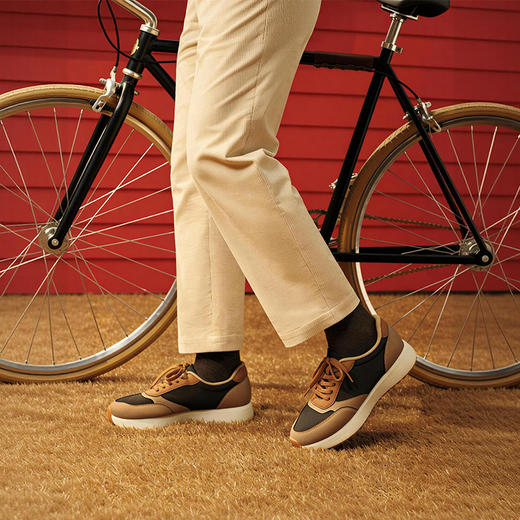 【盼喜 男鞋】HDN1124 春节不打烊 品牌直发 （3-5天发货） 商品图1