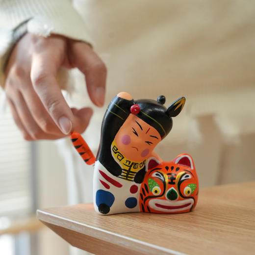 泥塑彩绘泥人玩具摆件 武松打虎马上封侯装饰品手工艺品 商品图3