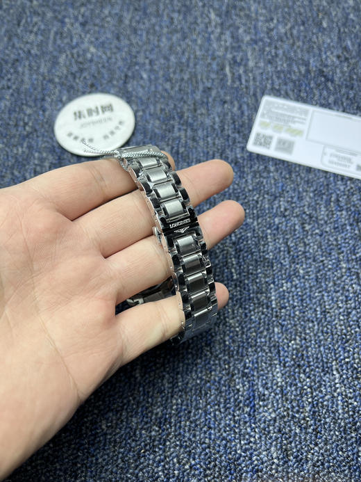 浪琴名匠系列3点历蓝盘条丁面 超薄男士腕表
机芯：搭载2892改L888.5 商品图6