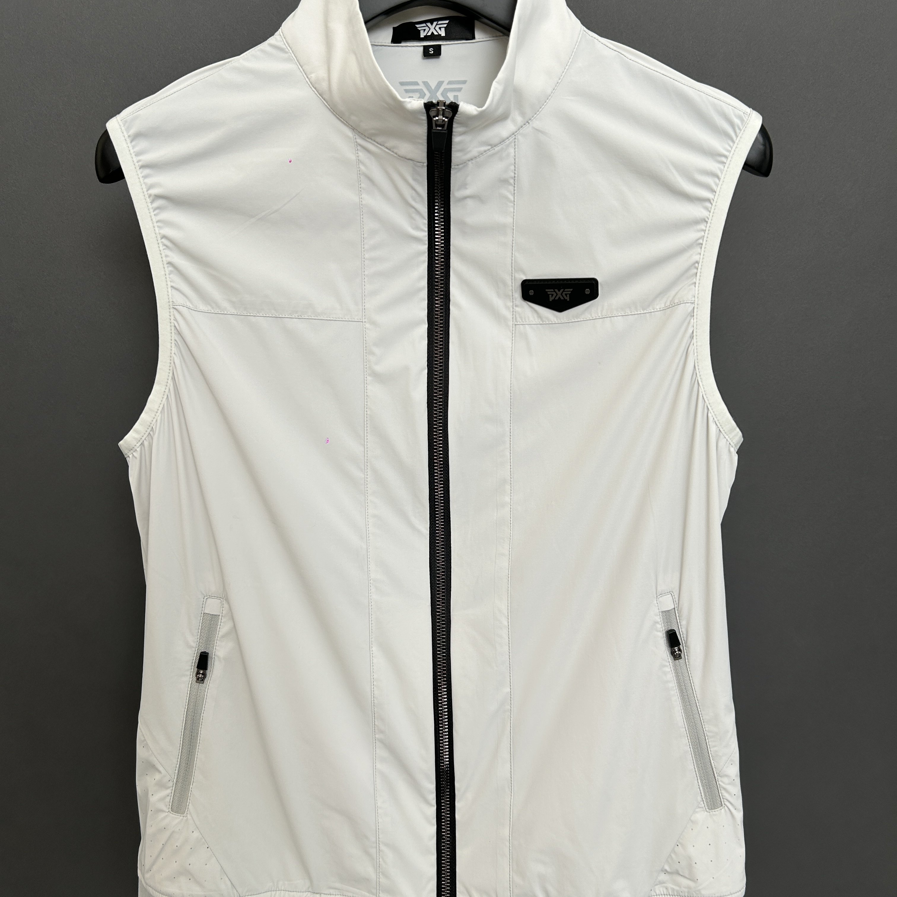 高尔夫服装男士薄马甲时尚透气轻薄柔软手感细腻休闲户外运动装