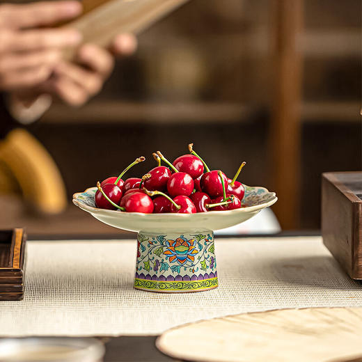 【汝窑高脚盘-五彩缠莲】中式复古精致陶瓷高脚茶点盘家用零食干果盘高足客厅茶几摆台果盘 商品图8