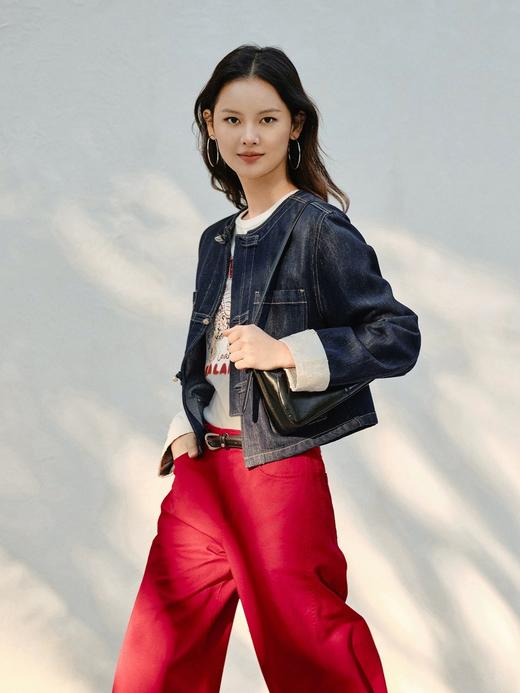 一店k 牛仔遇见盘扣，国风DNA动了！小个子天菜！26年早春中式圆领短款盘扣牛仔外套！可飒可雅太戳我了！ 商品图4