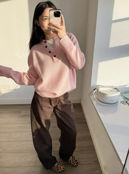 【高品质私服】【MC假两件粉色毛衣】宽松落肩版型，温柔显气质，假两件设计增加层次感G1657-CC【无标出货 介意慎拍】 商品图7