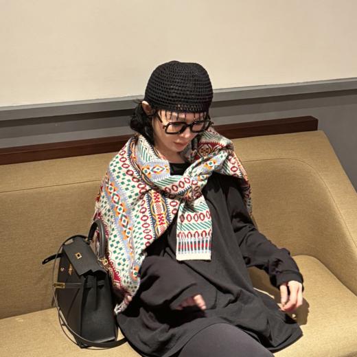 PanYiXiu/潘依绣兔绒费尔岛复古撞色提花条纹圆领长袖针织开衫D438 商品图0