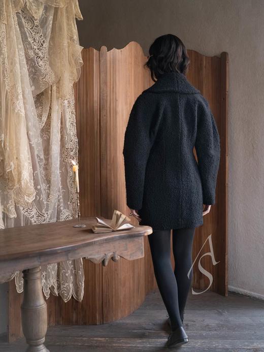 Ashlyn 黑色Aislinn羊毛雕塑长外套 商品图4